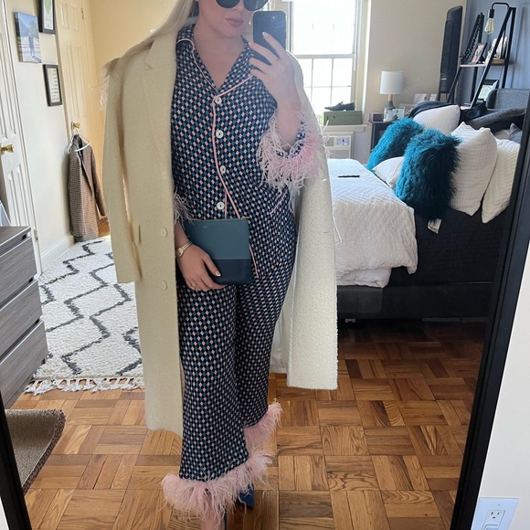 Celine bi-color clutch (navy and light blue) minor scratch and scuff on back! - Picture 2 of 16